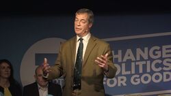 Nigel Farage comments on the state of the royal family News Clip