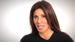 What Is the Sugaring Hair Removal Method? Instructional Video