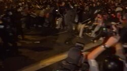 Clashes at independence protest in Barcelona Instructional Video