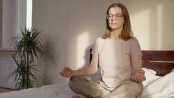 I WONDER - Where Is The Best Place To Meditate? Instructional Video