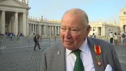 Pope canonises Anglican convert and unifier Newman Instructional Video