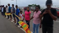 CLEAN : Protesters defy curfew as Sri Lanka reels from deadly violence News Clip