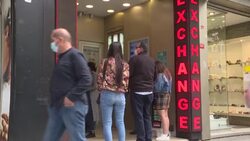 CLEAN : STOCKSHOTS: Currency exchange offices as Turkey's central bank cuts rates again News Clip