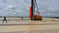 CLEAN : Russia's Sibur starts construction of massive polymer plant News Clip