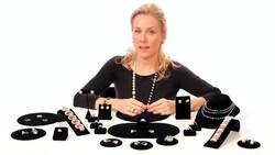 How to Get an Engagement Ring like Reese Witherspoon's Instructional Video