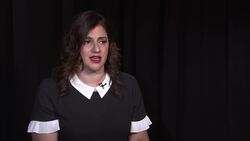 After digging into Gwyneth's Goop, journalist turns novelist and takes on divorce News Clip