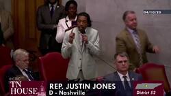 Expelled lawmaker reinstated to Tennessee House of Representatives News Clip