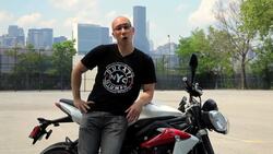 How to Shift Gears on a Motorcycle without the Clutch Instructional Video