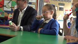 Starmer visits primary school in Teeside to announce Labour's plans for children's dentistry News Clip