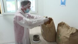 CLEAN : French Riviera opts for hair rolls to clean up Mediterranean News Clip