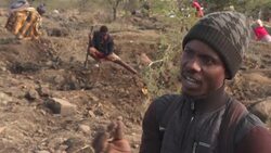 CLEAN : Mysterious stones spark diamond rush in South Africa News Clip