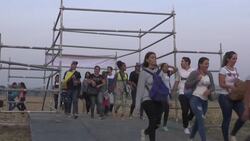 Thousands of Venezuelans in Colombia for Live Aid Instructional Video