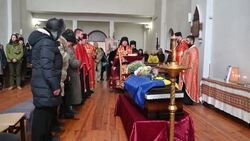 CLEAN : Relatives bid farewell to Ukrainian author who died under Russian occupation News Clip