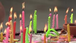 CLEAN : Candles and prayers as Indians celebrate Diwali News Clip