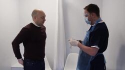 CLEAN : UK: Testing inbound passengers for Covid-19 underway at Manchester Airport News Clip