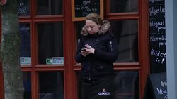 VOICED : Hungaros recurren al mercado negro News Clip