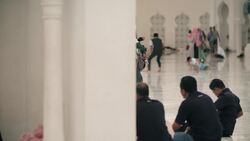 Exploring the Niqab Squad Instructional Video