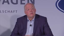 VW, Ford announce alliance on autonomous vehicles Instructional Video