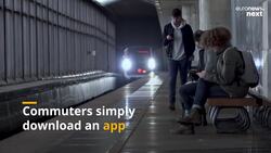 Moscow commuters will soon be able to use just their faces to pay to use the metro News Clip