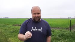 Tips to Be Successful in Social Media Instructional Video