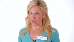 Is It Ever OK to Use Your Cellphone at Dinner? Instructional Video