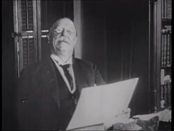 Taft as president, and street scenes in America, 1908 Stock Footage