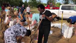 Baton Rouge residents prepare for drenching Instructional Video