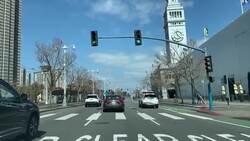 San Francisco streets nearly empty in lockdown Instructional Video