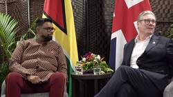 Starmer meets with Guyana President at CHOGM News Clip