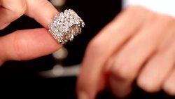 How to Save Money on an Engagement Ring Instructional Video