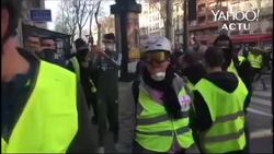 'Yellow vests': Macron slams abuse of French philosopher Alain Finkielkraut at protests News Clip