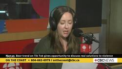 Man vs. bear: The viral meme explained News Clip