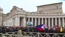 CLEAN : The pope says he carries 'so much pain' thinking about migrant crisis News Clip