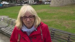 UK: Queen under medical supervision as doctors are concerned for her health News Clip