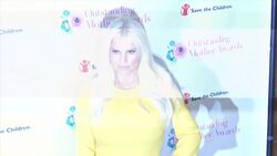 Jessica Simpson and husband Eric Johnson welcome daughter Instructional Video