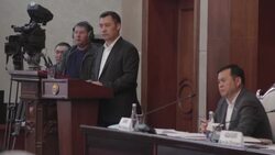 CLEAN : Kyrgyz parliament elects acting PM Japarov (2) News Clip