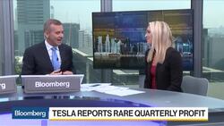 Suspected Bombs to Clinton, Obama, CNN Prompt Broad Probe News Clip