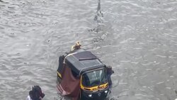 CLEAN : Roads flooded in Mumbai after heavy monsoon downpour News Clip