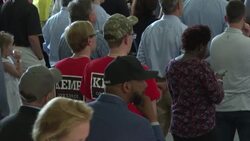 CLEAN : The comeback kid: ex-VP Pence steps out of Trump's shadow News Clip