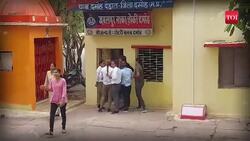 Bunch of girls caught extorting money in Jabalpur, video surfaces News Clip