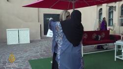 Football fans enjoy Qatari traditions and visit mosques News Clip