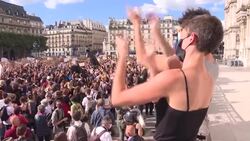 CLEAN : France: Feminist group protests appointment of two ministers News Clip