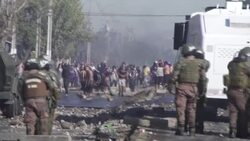 CLEAN : Violent protests in Chile over amid virus lockdown News Clip