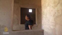 Politician slaps a woman MP in Senegal parliament, sparking brawl News Clip