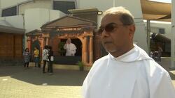 Diverse, international flock awaits Pope in UAE Instructional Video