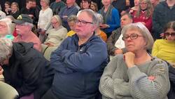 Biden continues his push to voters in Iowa Instructional Video