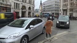 VOICED : La justicia da la razón a Uber, que puede seguir operando en Londres News Clip