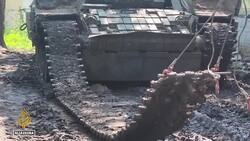 Battle tanks play key role in Ukraine's counteroffensive advance News Clip