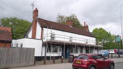 Berkshire pub to change name over 'links to racism' News Clip