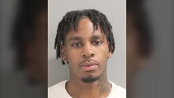 Police: Brooklyn man arrested for unlawful possession of gun, knife following traffic stop in Woodbury News Clip